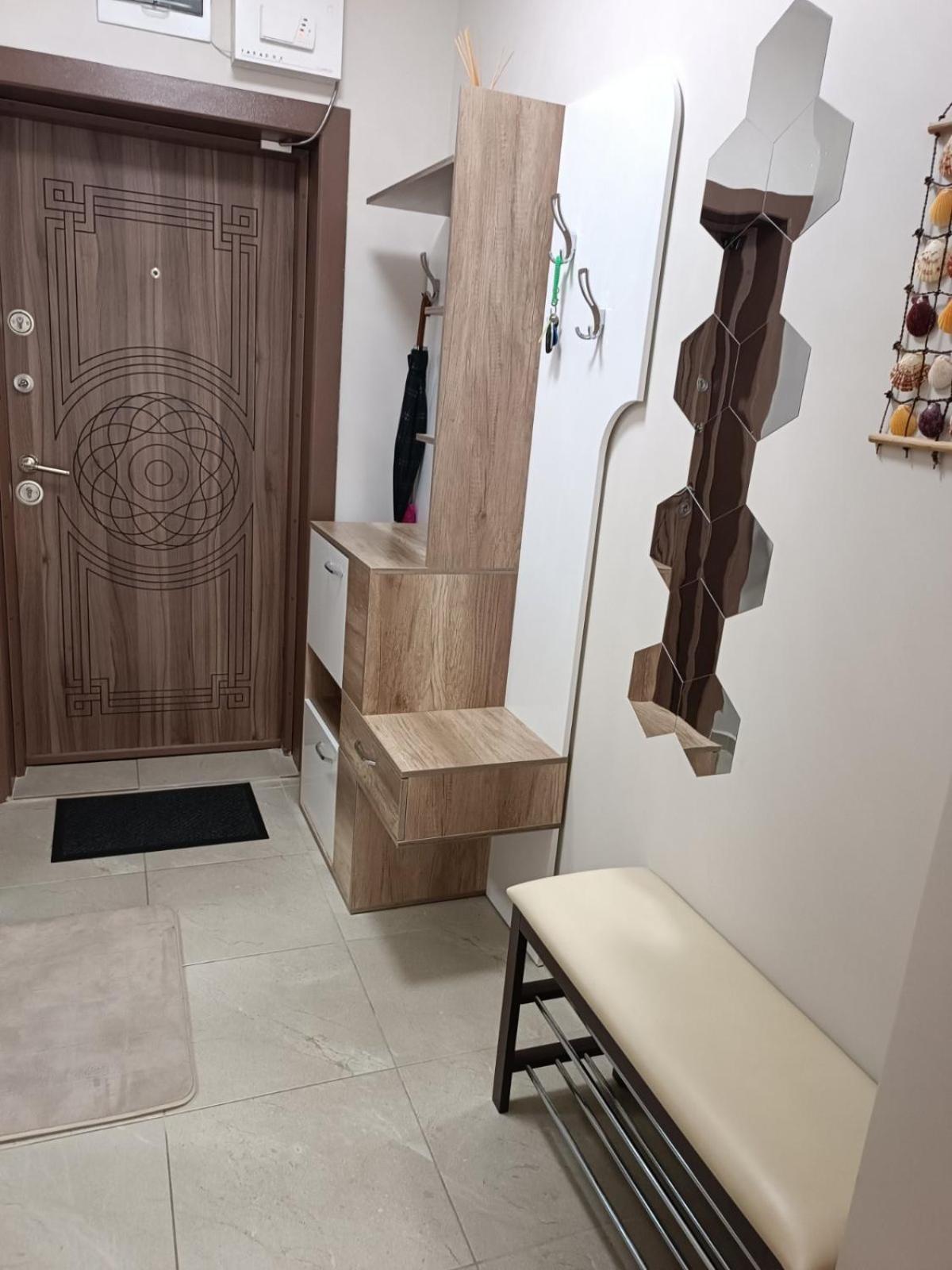 Megi Luxury Apartments Pomorie Exterior photo