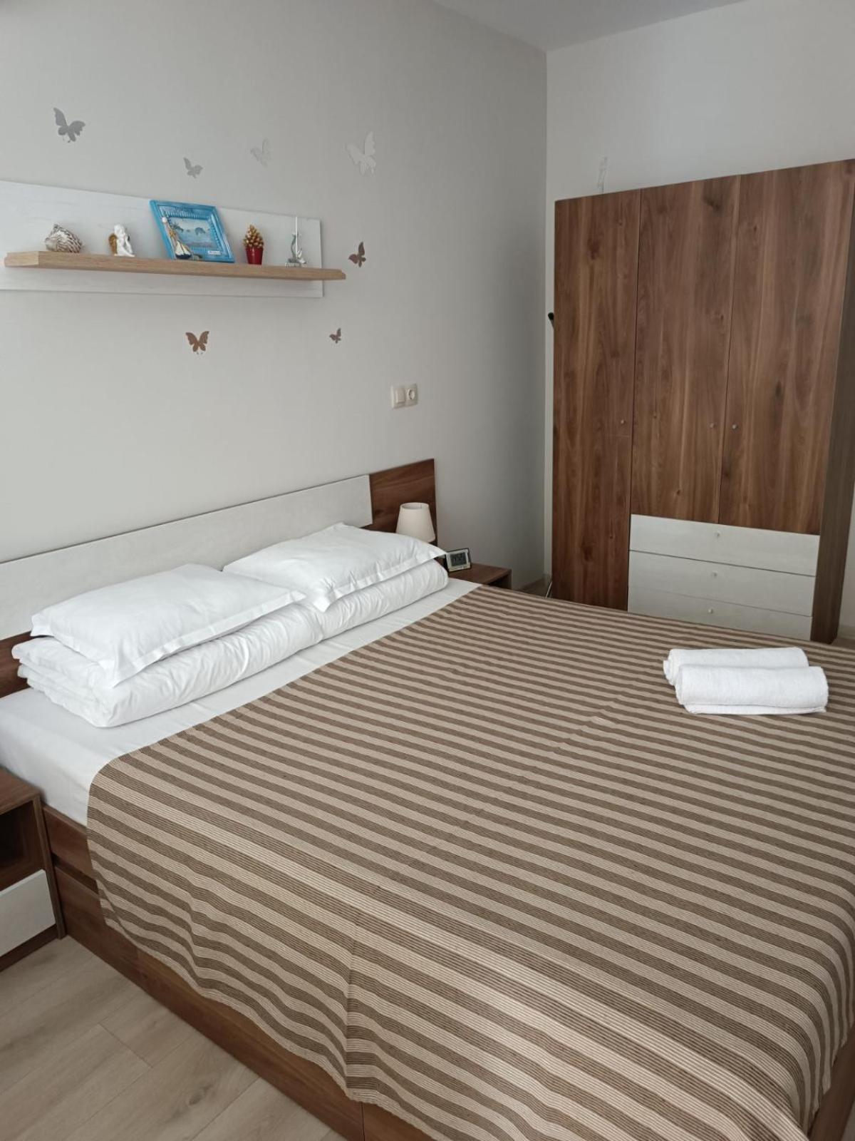 Megi Luxury Apartments Pomorie Exterior photo